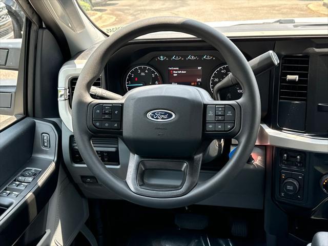 new 2025 Ford F-250 car, priced at $57,660