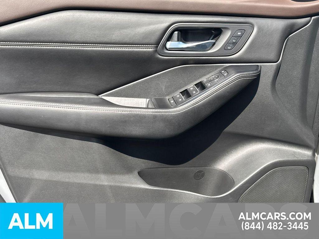 used 2022 Nissan Rogue car, priced at $24,920