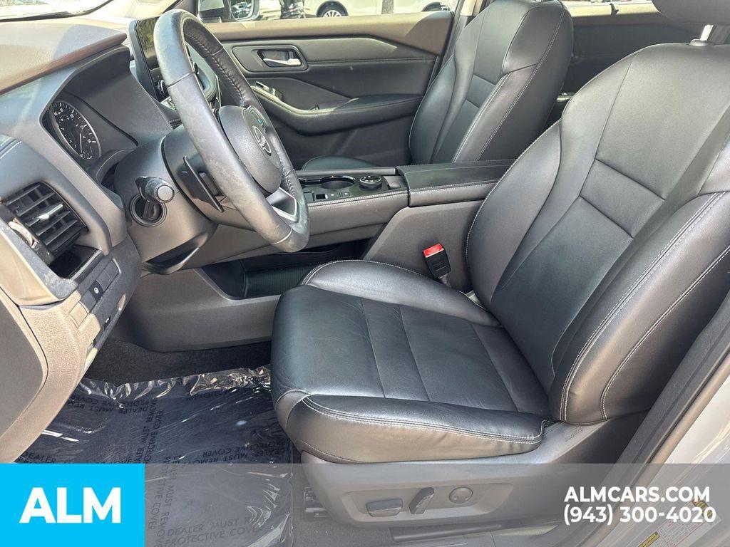 used 2022 Nissan Rogue car, priced at $25,420
