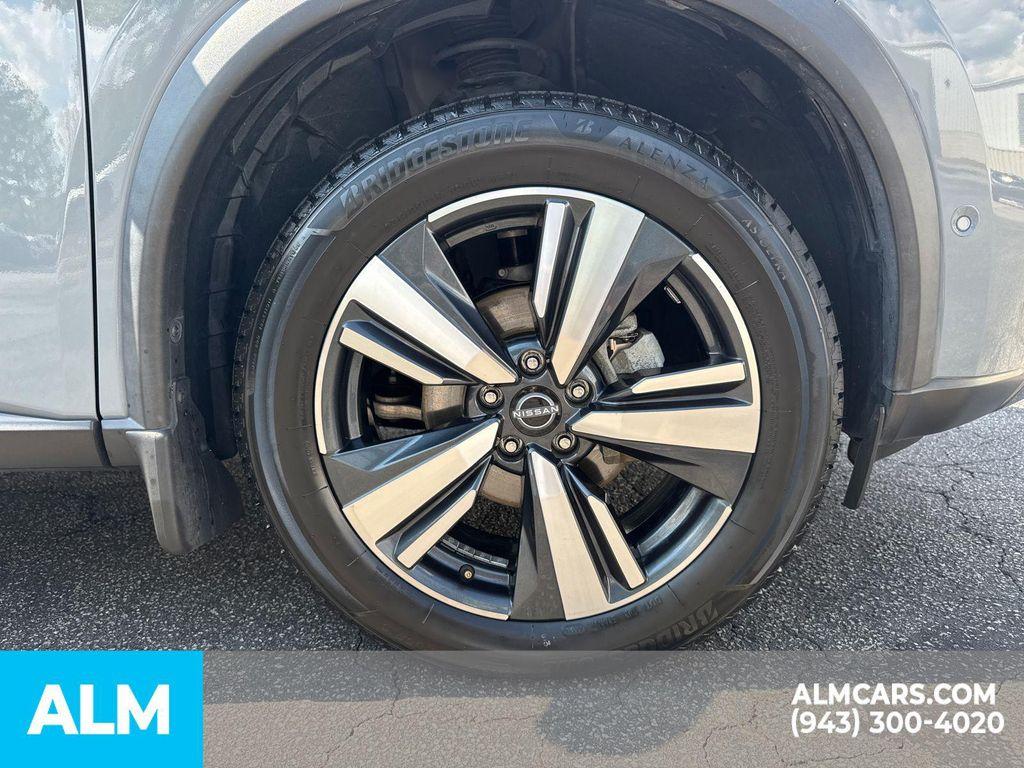 used 2022 Nissan Rogue car, priced at $25,420
