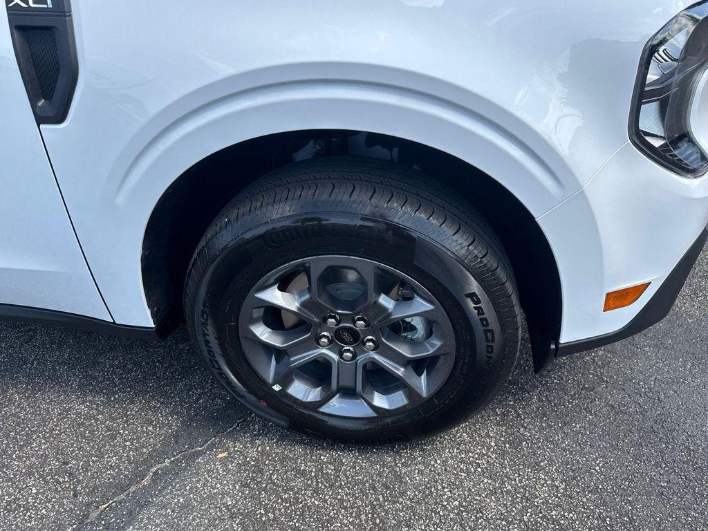 new 2025 Ford Maverick car, priced at $35,025