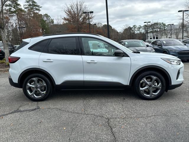 new 2025 Ford Escape car, priced at $32,475