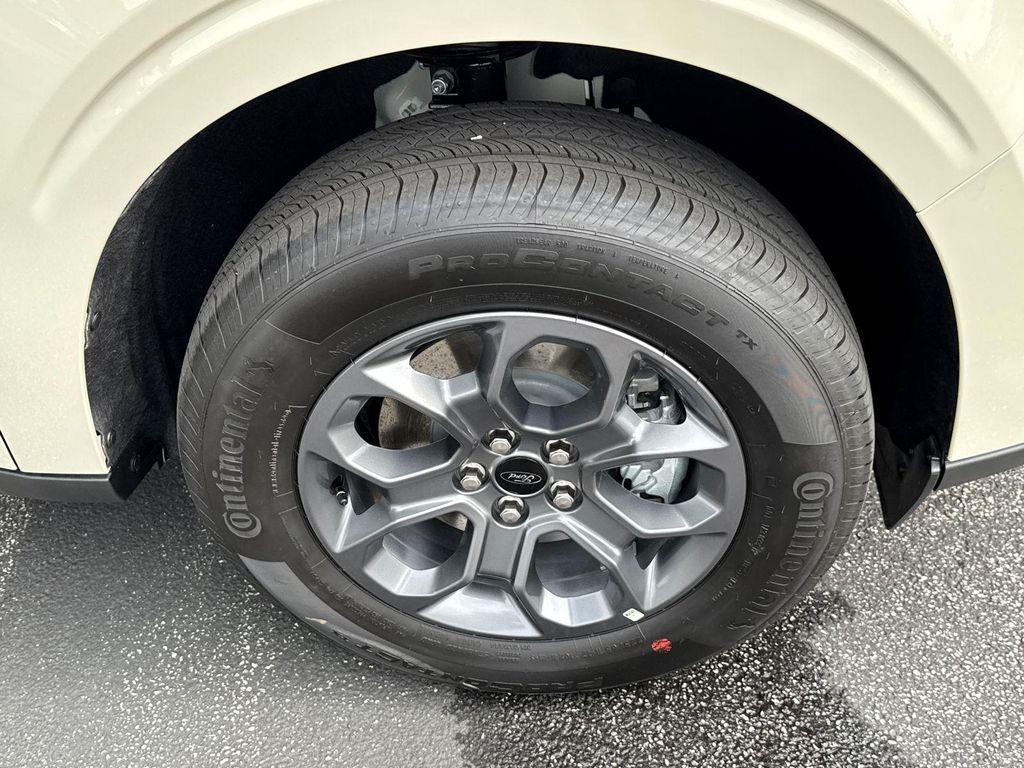 new 2025 Ford Maverick car, priced at $34,350