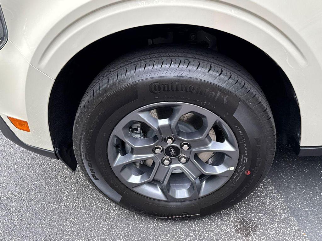new 2025 Ford Maverick car, priced at $34,350