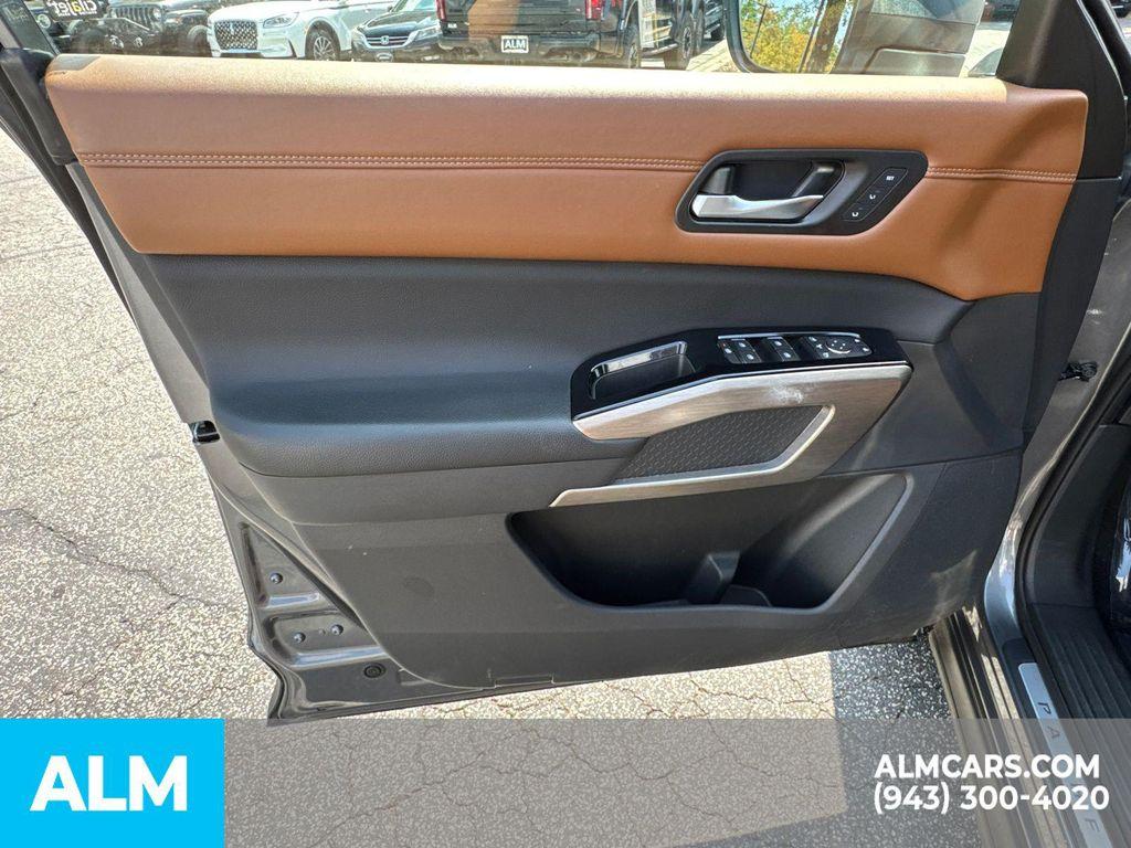 used 2023 Nissan Pathfinder car, priced at $33,720