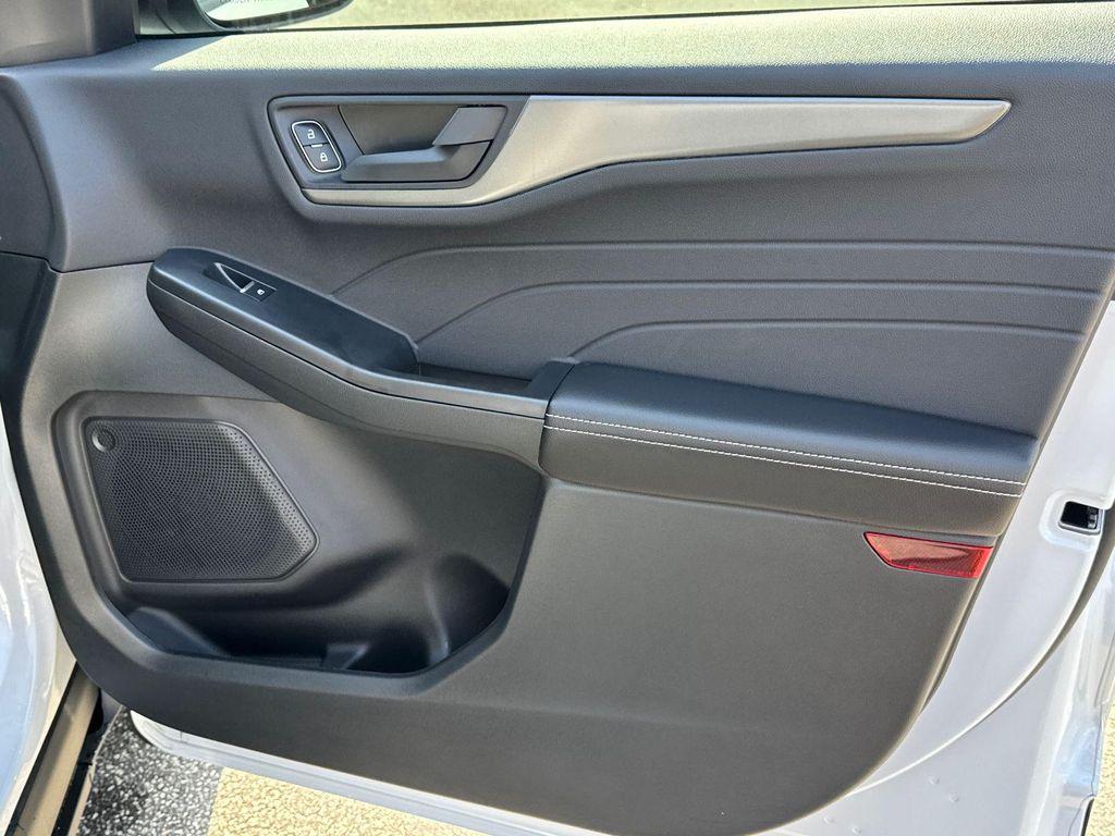 new 2025 Ford Escape car, priced at $30,990