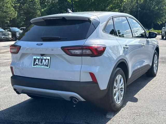 new 2025 Ford Escape car, priced at $30,990