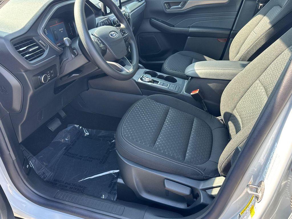 new 2025 Ford Escape car, priced at $30,990
