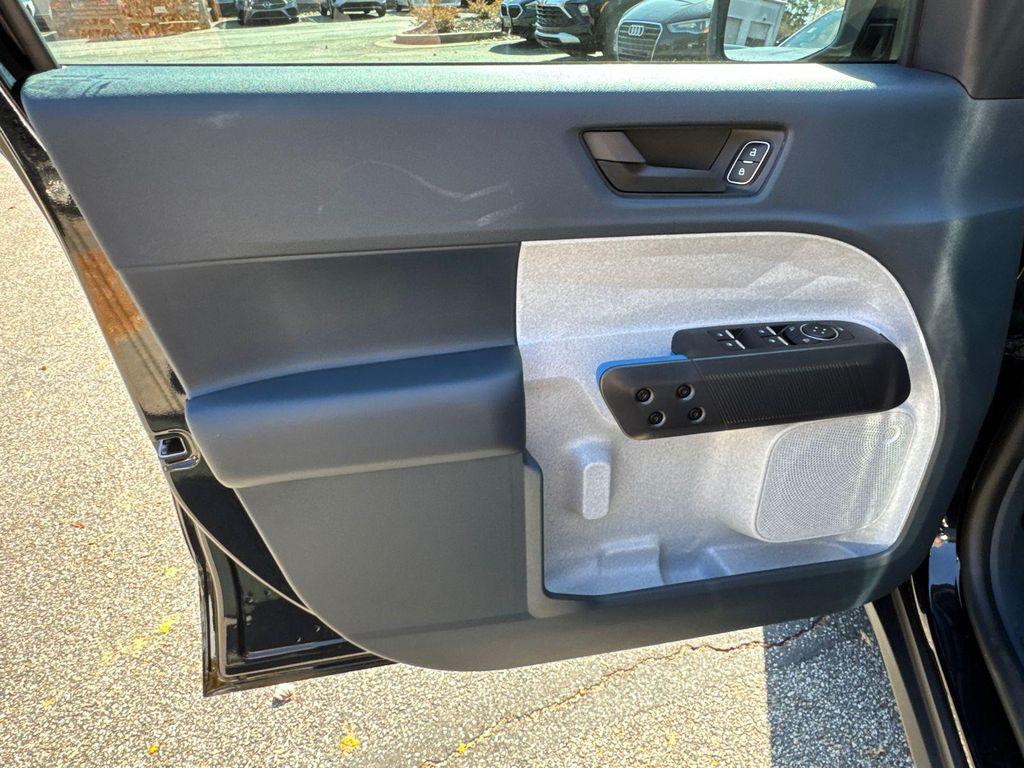 new 2025 Ford Maverick car, priced at $32,340