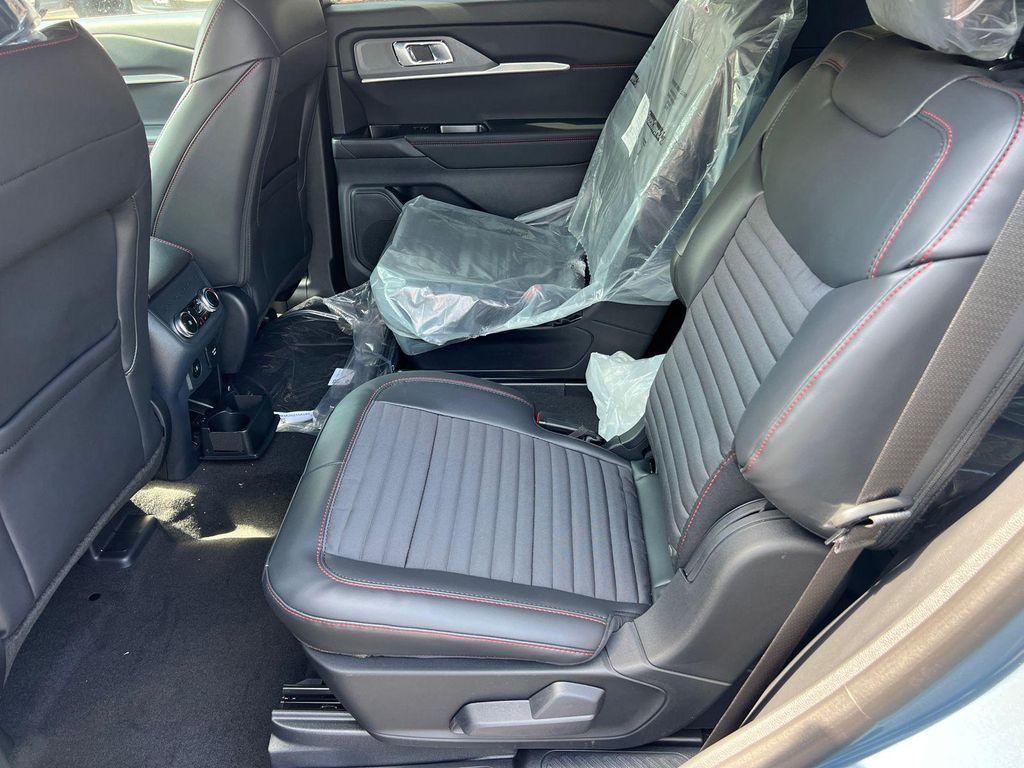 new 2025 Ford Explorer car, priced at $50,075