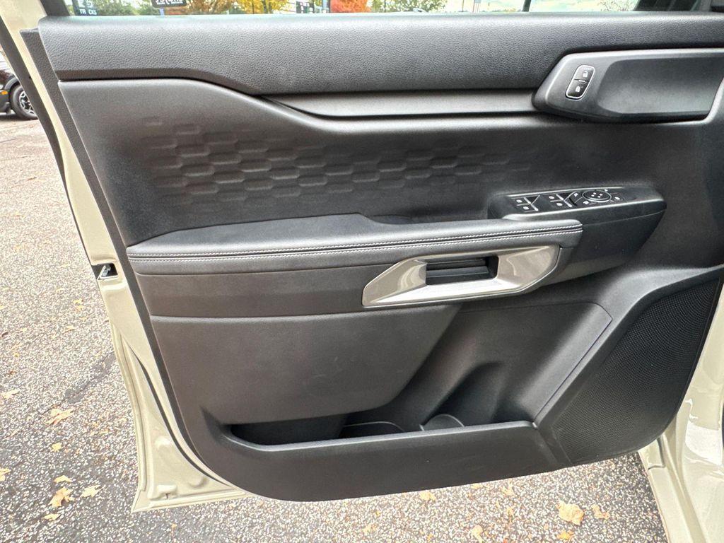 new 2025 Ford Ranger car, priced at $46,590