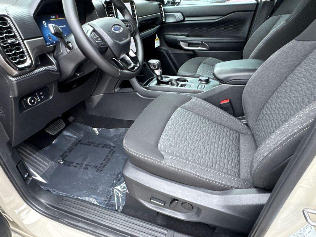 new 2025 Ford Ranger car, priced at $46,590