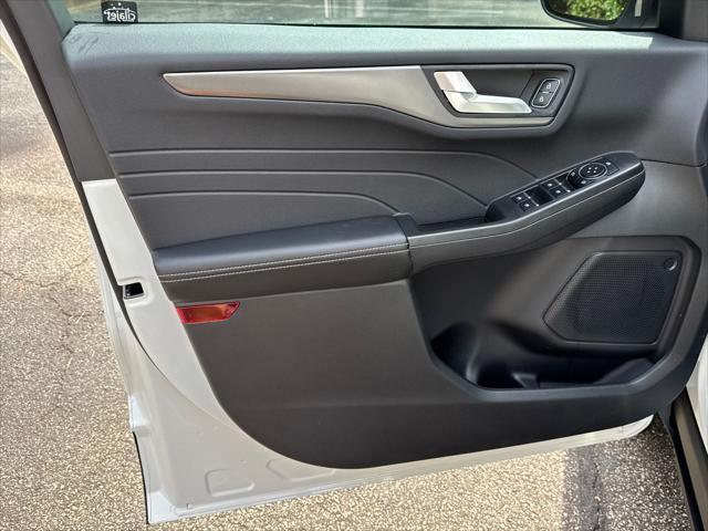 new 2025 Ford Escape PHEV car, priced at $42,485
