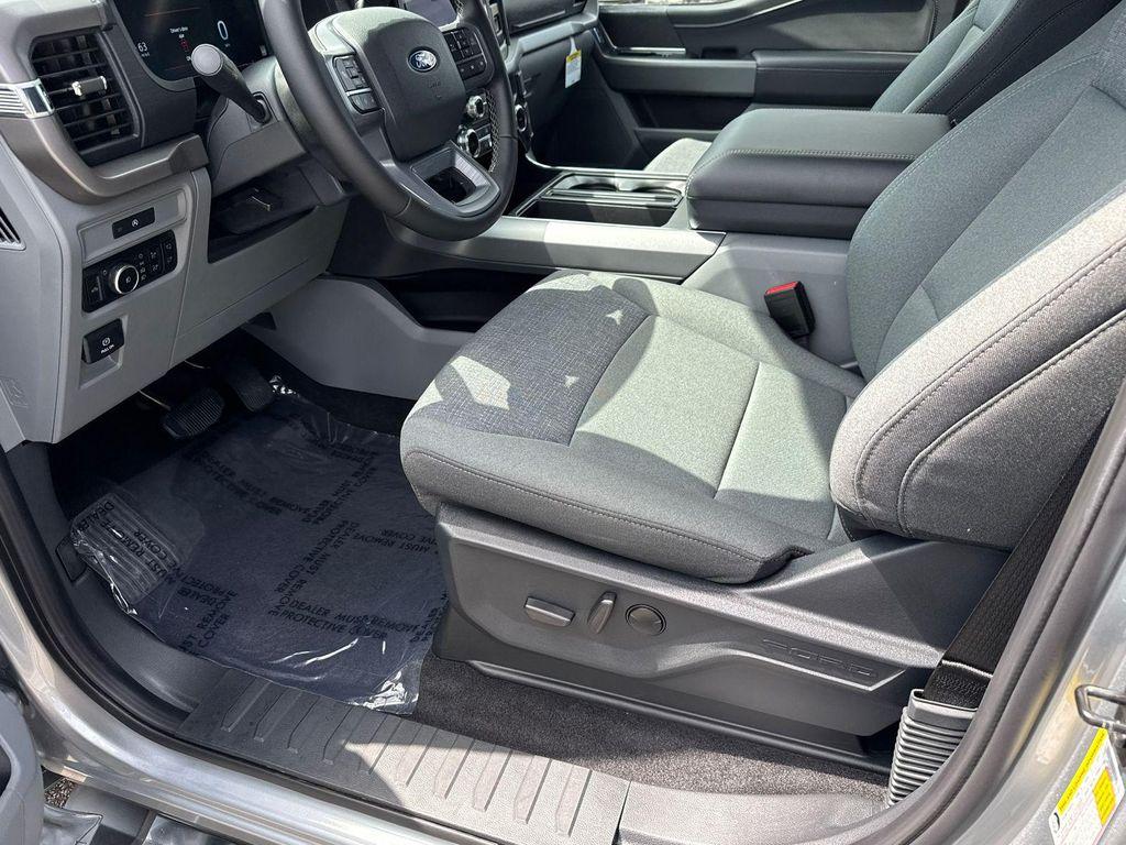 new 2025 Ford F-150 car, priced at $59,935