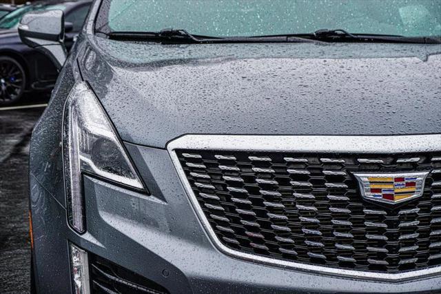 used 2022 Cadillac XT5 car, priced at $27,420