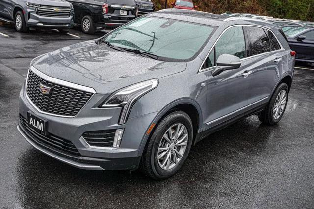 used 2022 Cadillac XT5 car, priced at $27,420