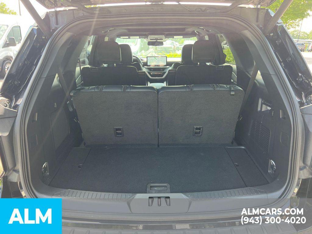 used 2025 Ford Explorer car, priced at $51,470