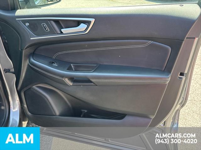 used 2024 Ford Edge car, priced at $26,920
