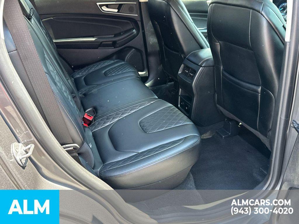 used 2024 Ford Edge car, priced at $26,420