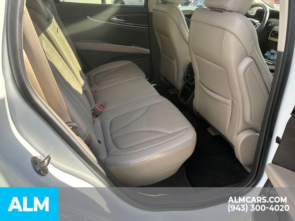 used 2023 Lincoln Nautilus car, priced at $37,960