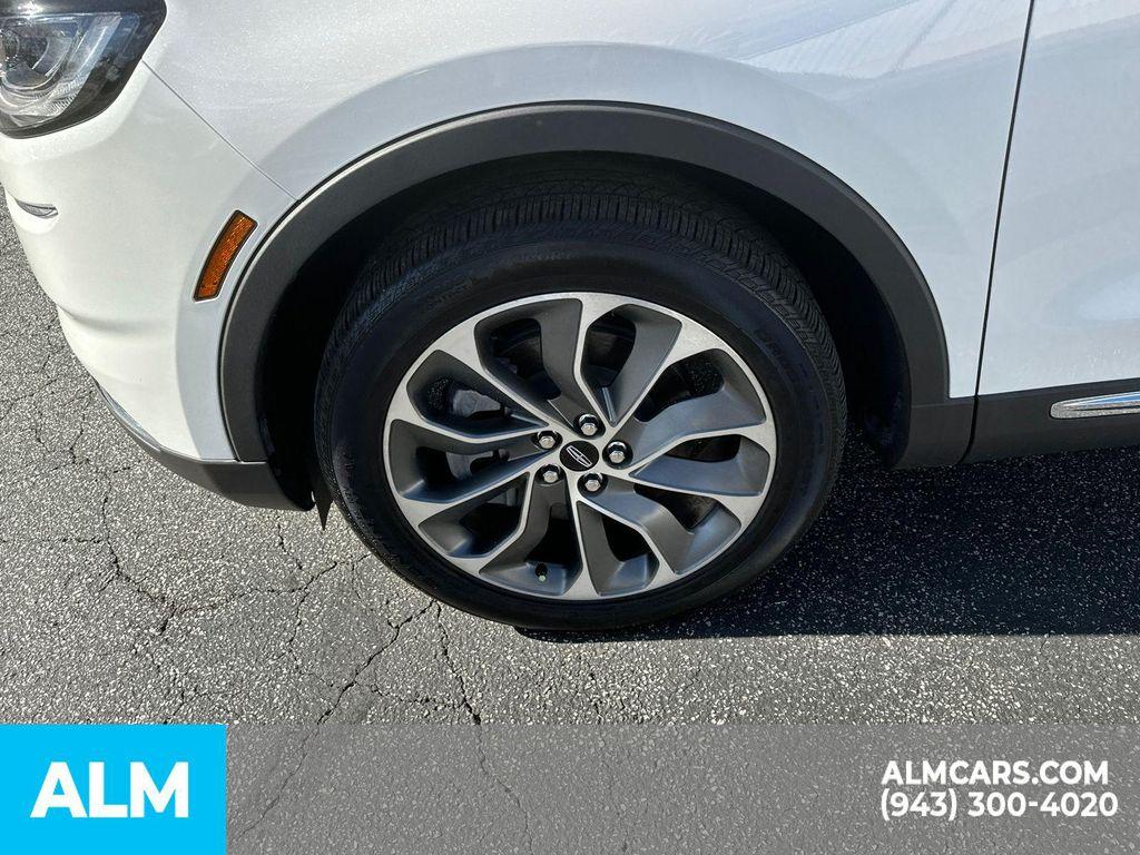 used 2023 Lincoln Nautilus car, priced at $37,960