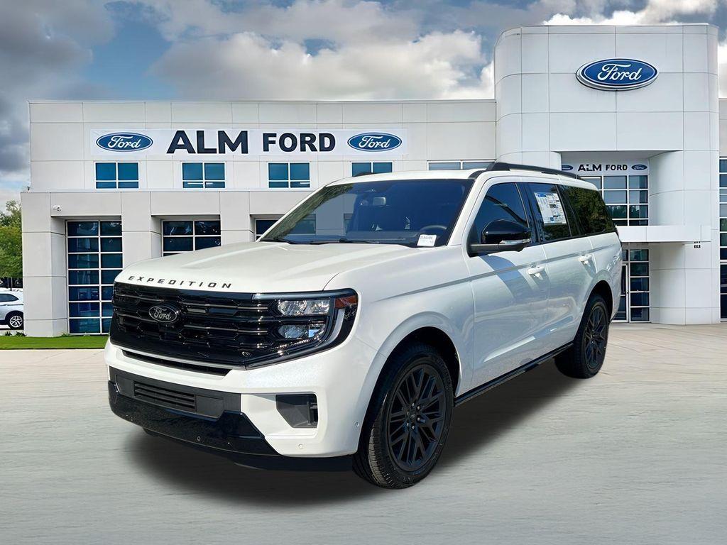 new 2025 Ford Expedition car, priced at $84,685