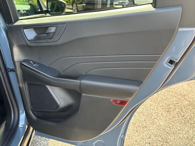 new 2025 Ford Escape car, priced at $33,475