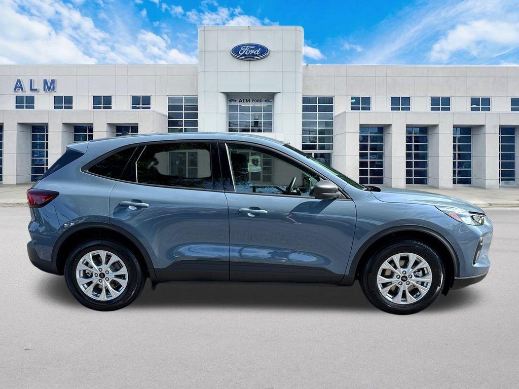 new 2025 Ford Escape car, priced at $33,475