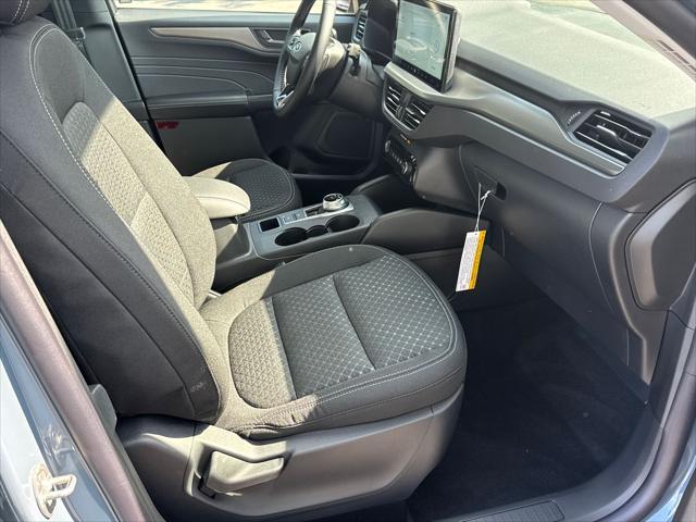 new 2025 Ford Escape car, priced at $33,475