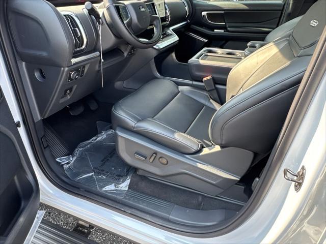 new 2025 Ford Expedition Max car, priced at $85,970