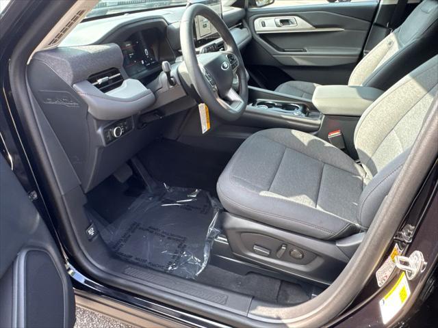 new 2025 Ford Explorer car, priced at $44,875