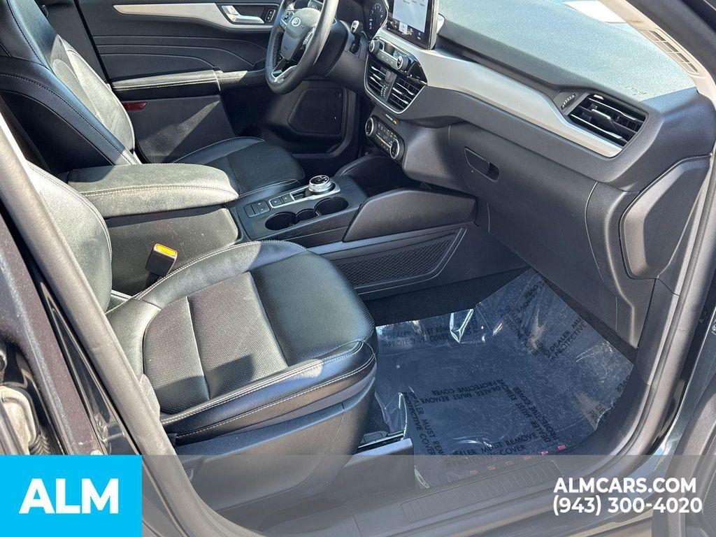 used 2022 Ford Escape car, priced at $18,020