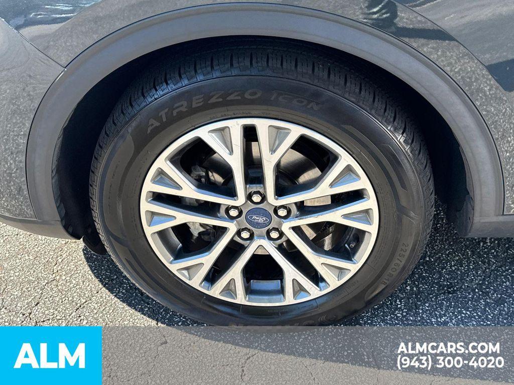 used 2022 Ford Escape car, priced at $18,020