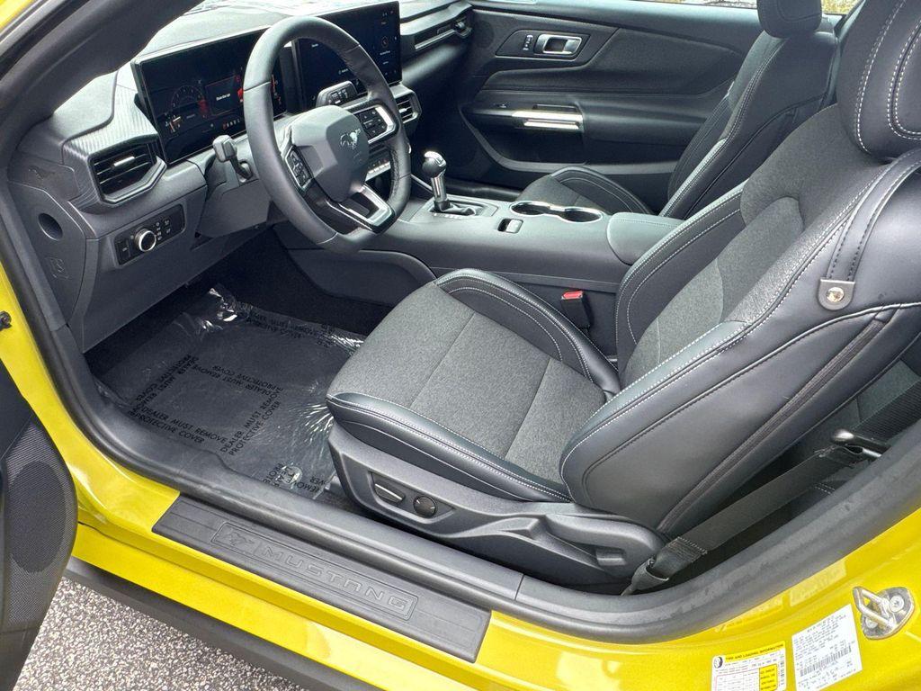 new 2025 Ford Mustang car, priced at $39,100