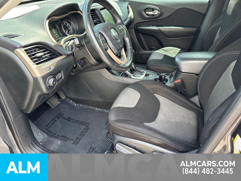 used 2014 Jeep Cherokee car, priced at $7,820