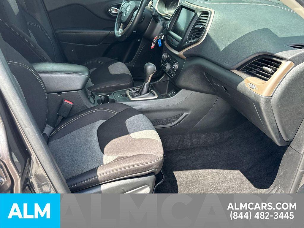 used 2014 Jeep Cherokee car, priced at $7,820