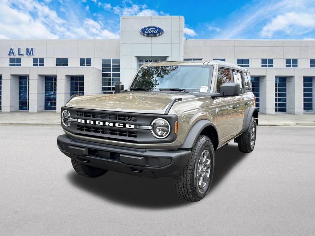 new 2025 Ford Bronco car, priced at $48,655