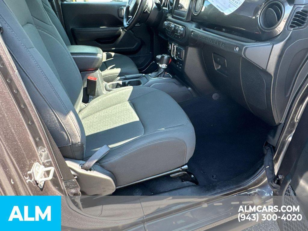 used 2019 Jeep Wrangler Unlimited car, priced at $27,720