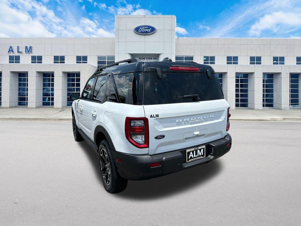 new 2025 Ford Bronco Sport car, priced at $40,085
