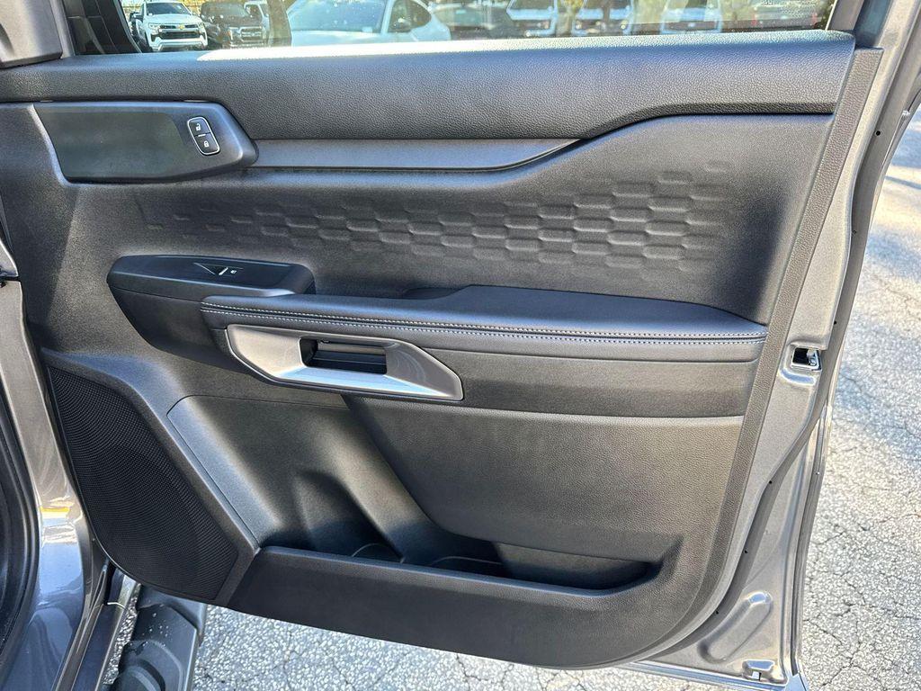 new 2025 Ford Ranger car, priced at $45,215