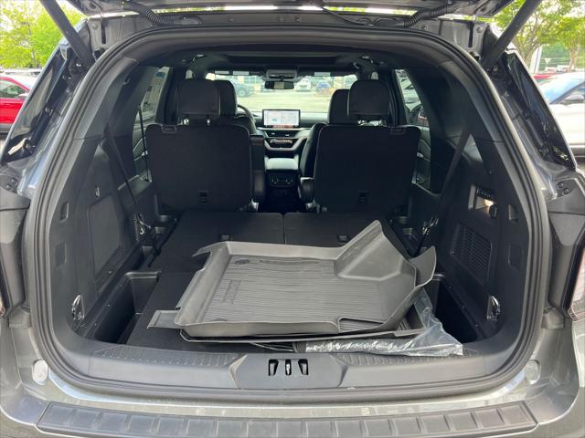new 2025 Ford Explorer car, priced at $59,050