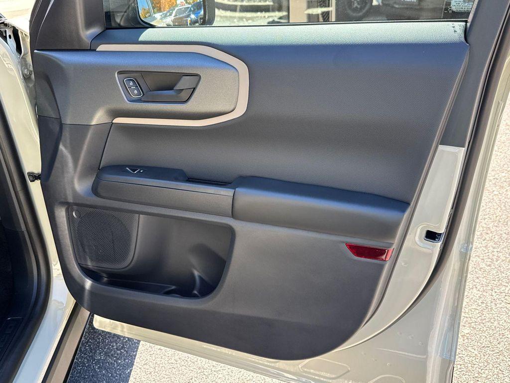 new 2025 Ford Bronco Sport car, priced at $34,085