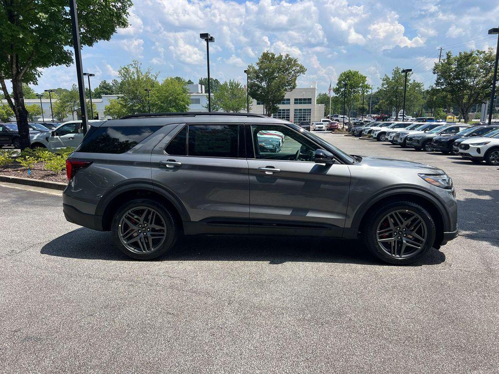 new 2025 Ford Explorer car, priced at $61,860