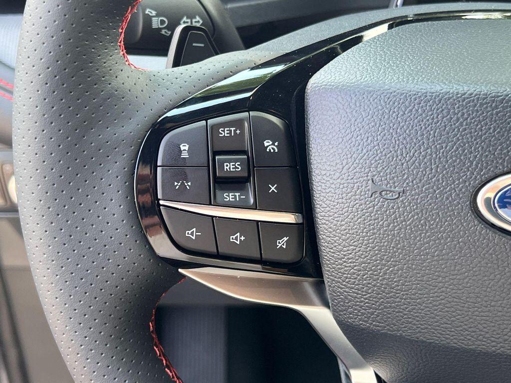 new 2025 Ford Explorer car, priced at $61,860