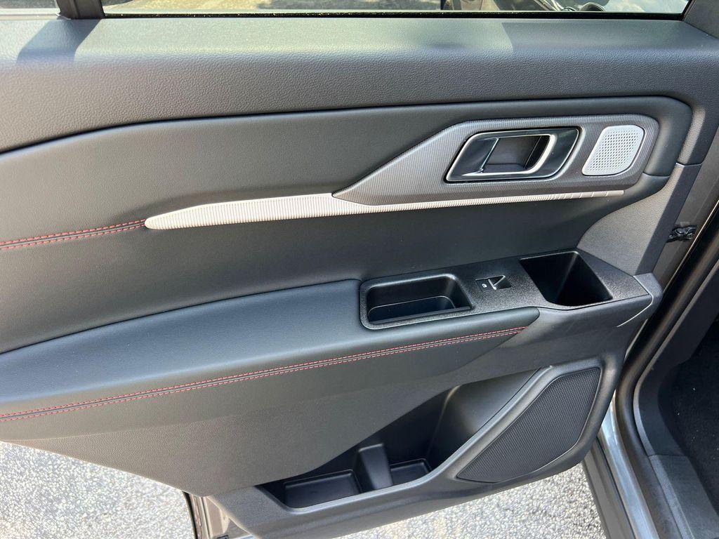 new 2025 Ford Explorer car, priced at $61,860
