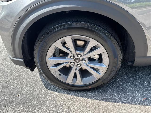 new 2025 Ford Explorer car, priced at $50,615