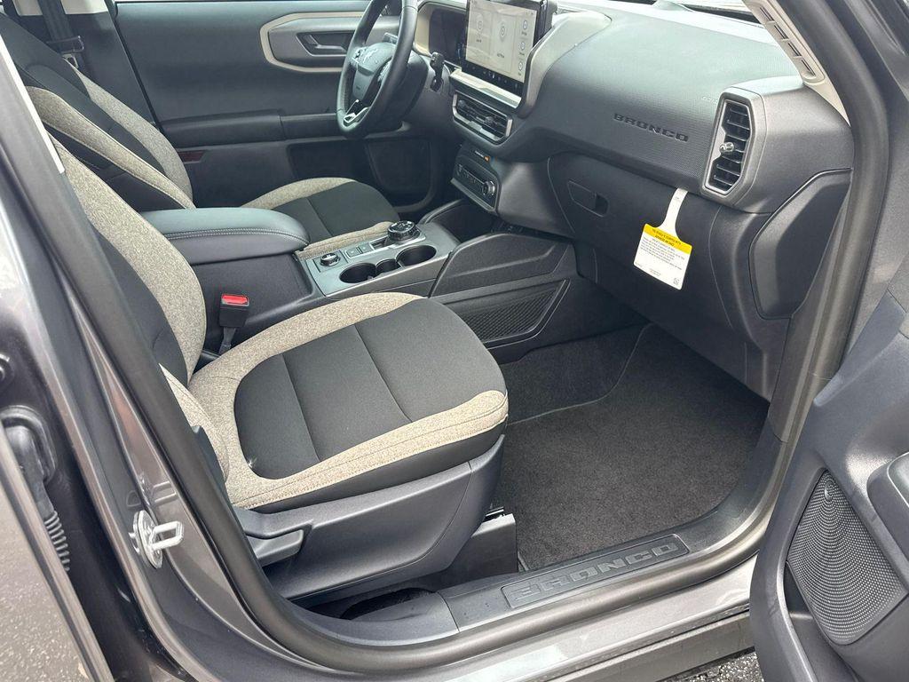 new 2025 Ford Bronco Sport car, priced at $34,685