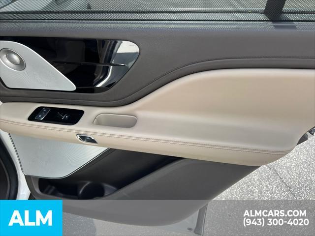 used 2022 Lincoln Aviator car, priced at $39,460