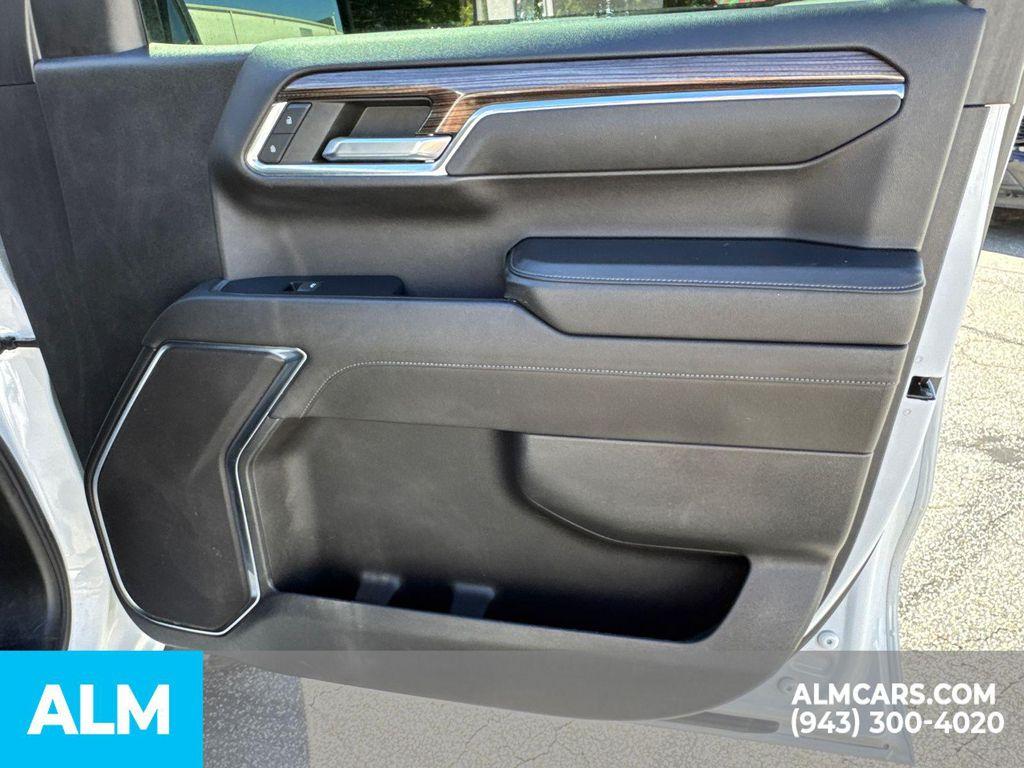 used 2023 Chevrolet Silverado 1500 car, priced at $33,920