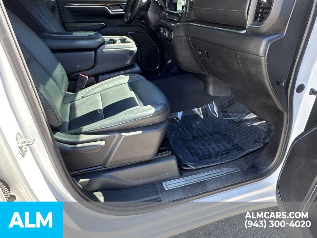 used 2023 Chevrolet Silverado 1500 car, priced at $33,920